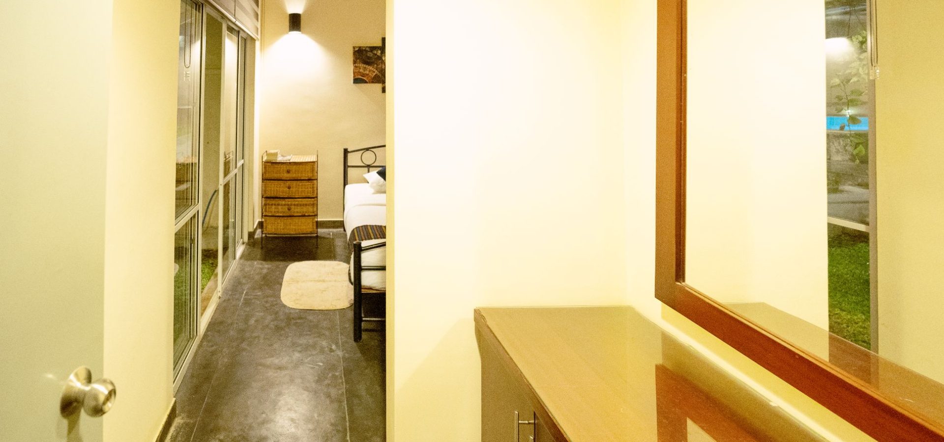 kandy-bungalow-deluxe-triple-room-img-3